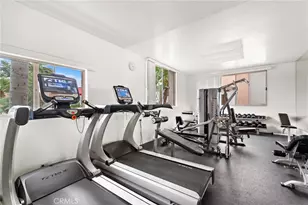 140 Villa Point, Newport Beach, CA 92660 - Photo 27