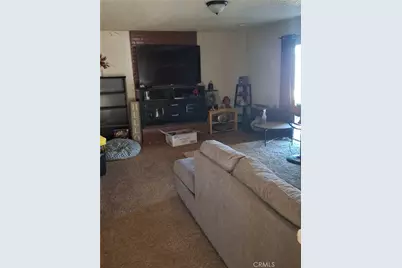 15847 Fresno, Victorville, CA 92395 - Photo 5
