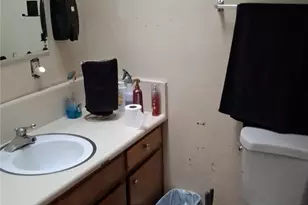 15847 Fresno, Victorville, CA 92395 - Photo 9