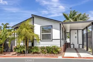 209 Tremont Dr, Newport Beach, CA 92660 - Photo 23