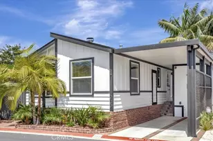 209 Tremont Dr, Newport Beach, CA 92660 - Photo 3