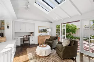 2571 Waverly Dr, Newport Beach, CA 92663 - Photo 17