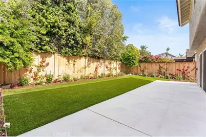 10 Poinsettia, Irvine, CA 92604 - Photo 17