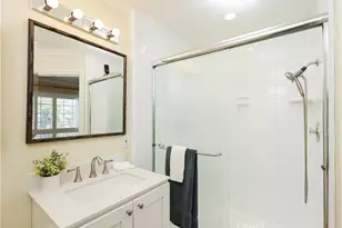 15751 Plymouth Ln, Huntington Beach, CA 92647 - Photo 11