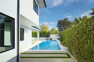 1312 Dover Dr, Newport Beach, CA 92660 - Photo 17