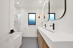 1901 Glenwood Ln, Newport Beach, CA 92660 - Photo 29