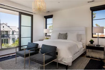 304 Goldenrod Avenue, Corona del Mar, CA 92625 - Photo 11