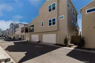 74 Dudley, Irvine, CA 92618 - Photo 35