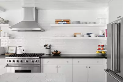 213 Via Mentone, Newport Beach, CA 92663 - Photo 13