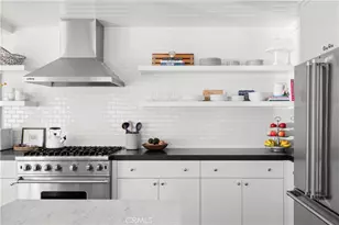 213 Via Mentone, Newport Beach, CA 92663 - Photo 13