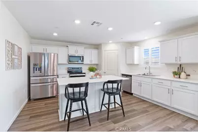 1098 Stonebridge, Tulare, CA 93274 - Photo 5