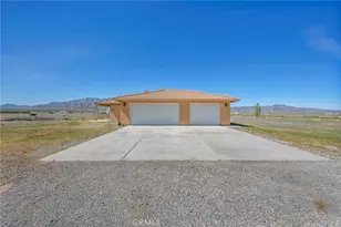 204 Charleston Ave, Shoshone, CA 92384 - Photo 11