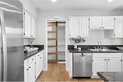 2279 Rutgers, Costa Mesa, CA 92626 - Photo 9