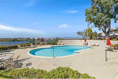 2901 Quedada, Newport Beach, CA 92660 - Photo 39