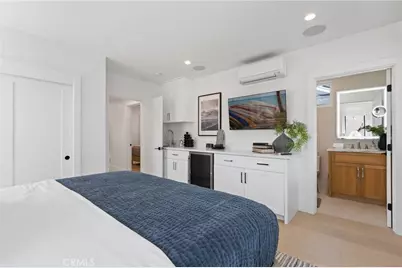 206 Apolena Avenue, Newport Beach, CA 92662 - Photo 25