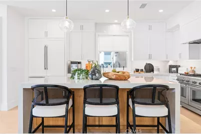 206 Apolena Avenue, Newport Beach, CA 92662 - Photo 9