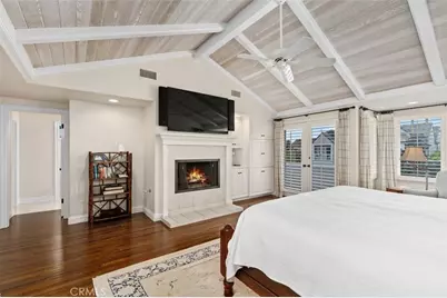 2431 Bayshore Drive, Newport Beach, CA 92663 - Photo 21