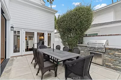 2431 Bayshore Drive, Newport Beach, CA 92663 - Photo 37