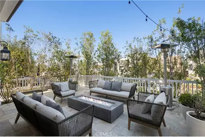 718 Poinsettia, Corona del Mar, CA 92625 - Photo 3