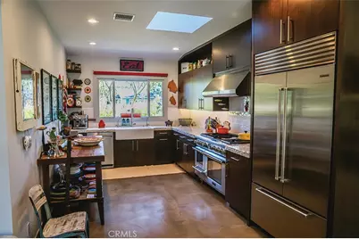 363 La Perle Lane, Costa Mesa, CA 92627 - Photo 9