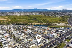 203 Cedar St, Newport Beach, CA 92663 - Photo 49