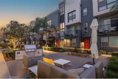 203 Placemark, Irvine, CA 92614 - Photo 53