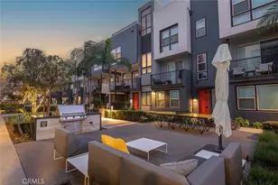 203 Placemark, Irvine, CA 92614 - Photo 53