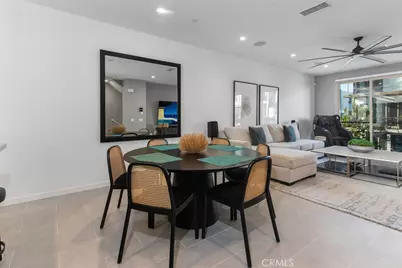 203 Placemark, Irvine, CA 92614 - Photo 25