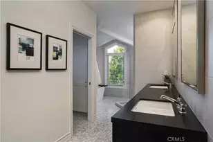 212 Kings Pl, Newport Beach, CA 92663 - Photo 19