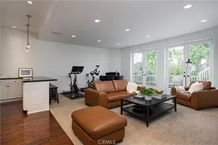 212 Kings Pl, Newport Beach, CA 92663 - Photo 25