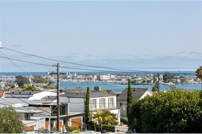 212 Kings Pl, Newport Beach, CA 92663 - Photo 49