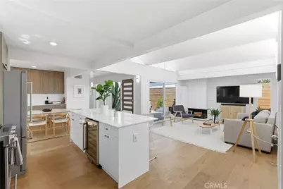 258 Walnut, Newport Beach, CA 92663 - Photo 5