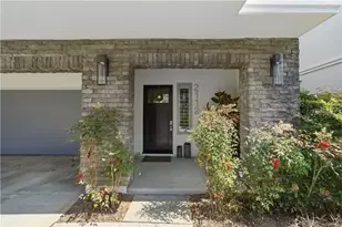 2112 Tidewater Cir, Costa Mesa, CA 92627 - Photo 3