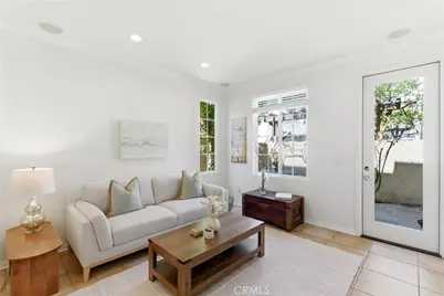 58 Clouds View, Irvine, CA 92806 - Photo 3