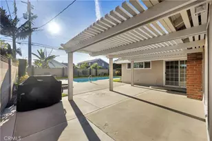 12111 Reagan St, Los Alamitos, CA 90720 - Photo 25