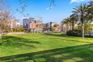 555 Rockefeller, Irvine, CA 92612 - Photo 45