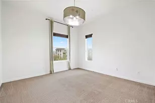 555 Rockefeller, Irvine, CA 92612 - Photo 7