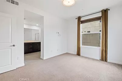 555 Rockefeller, Irvine, CA 92612 - Photo 13