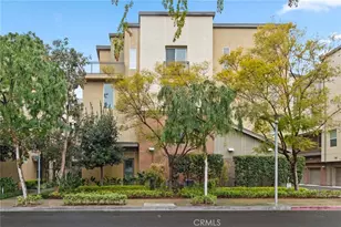 555 Rockefeller, Irvine, CA 92612 - Photo 29