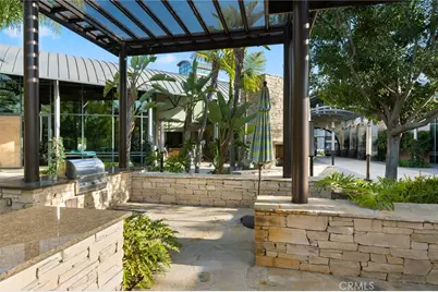 555 Rockefeller, Irvine, CA 92612 - Photo 39