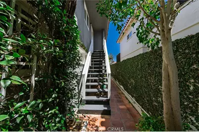 423 Via Lido Soud, Newport Beach, CA 92663 - Photo 13