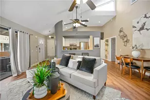 345 Avocado, Costa Mesa, CA 92627 - Photo 13