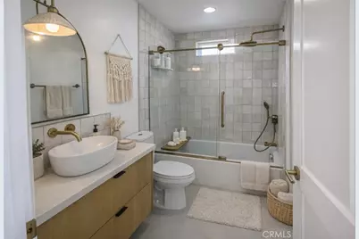 260 Mayflower Drive, Newport Beach, CA 92660 - Photo 17