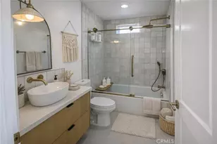 260 Mayflower Dr, Newport Beach, CA 92660 - Photo 17