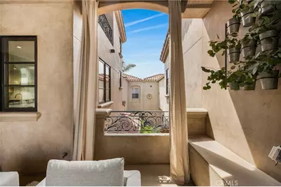 604 1/2 Marigold Avenue, Corona del Mar, CA 92625 - Photo 13