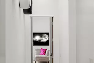 621 Malabar Dr, Corona del Mar, CA 92625 - Photo 13