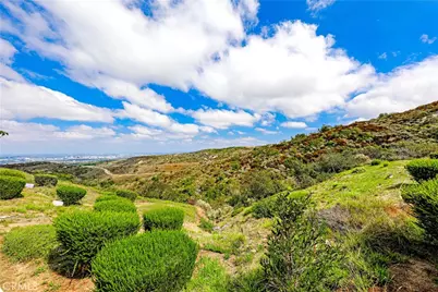 17 Adriana, Newport Coast, CA 92657 - Photo 35