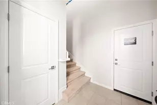 134 Canvas, Irvine, CA 92620 - Photo 5