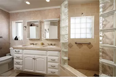 327 Onyx, Newport Beach, CA 92662 - Photo 17