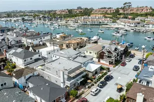 327 Onyx, Newport Beach, CA 92662 - Photo 3
